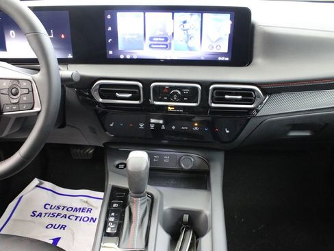 New 2026 Nissan Sentra SR w/ SR Premium Package image 20