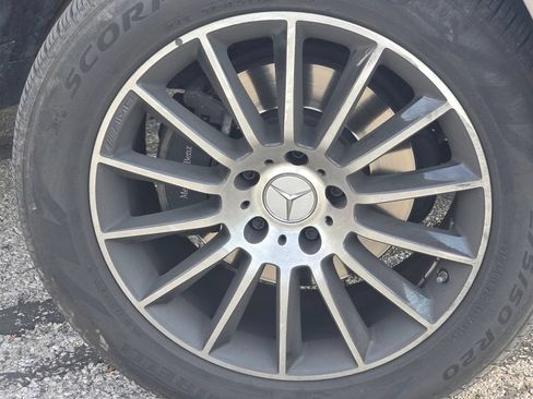 Used 2020 Mercedes-Benz G 550 image 10