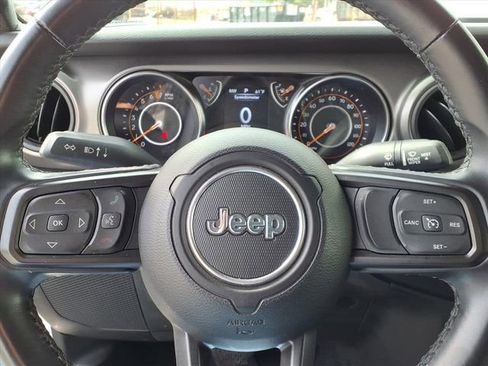 Used 2022 Jeep Wrangler Unlimited Sport AWD/4WD image 30