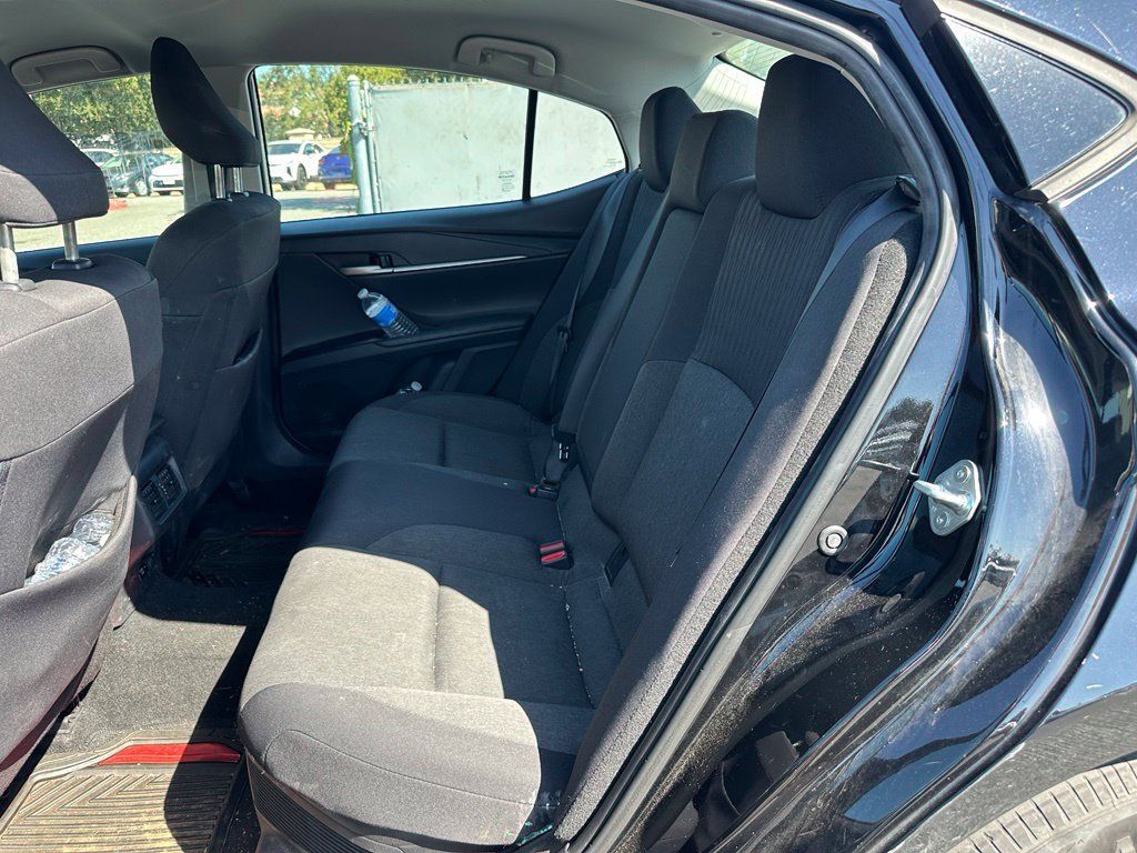 Used 2025 Toyota Camry LE w/ Convenience Package FWD image 7