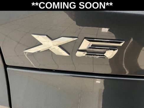 Used 2022 BMW X5 xDrive40i w/ Luxury Seating Package AWD/4WD image 24