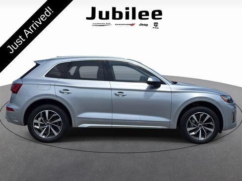 Used 2024 Audi Q5 2.0T Premium Plus AWD/4WD image 42