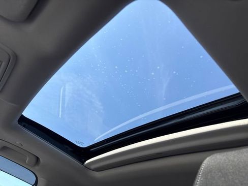 Used 2024 Honda CR-V EX image 27