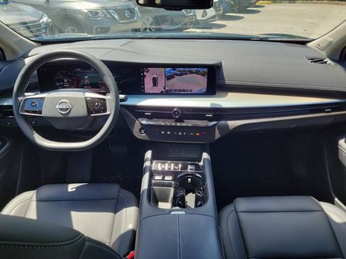 Certified 2025 Nissan Murano SL w/ Cargo Package AWD/4WD image 15