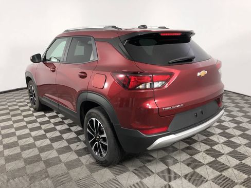 Used 2025 Chevrolet TrailBlazer LT image 6