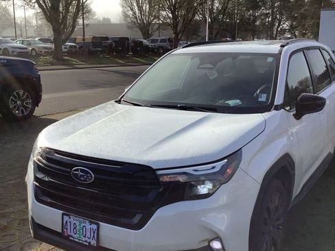 Used 2025 Subaru Forester Sport image 1