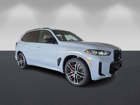 New 2026 BMW X5 M60i image 1