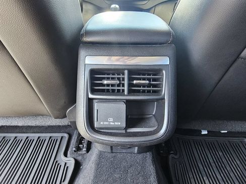 Used 2017 Chevrolet Impala Premier w/ Enhanced Convenience Package FWD image 31