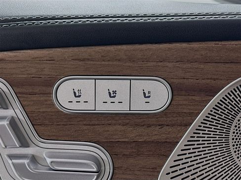 New 2026 Mercedes-Benz GLS 63 AMG 4MATIC image 22