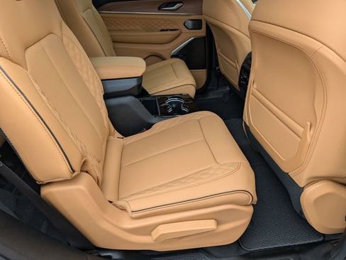 New 2026 Jeep Grand Cherokee L Summit image 31