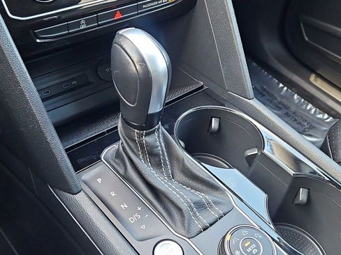 Used 2022 Volkswagen Atlas SE w/ Panoramic Sunroof Package image 29