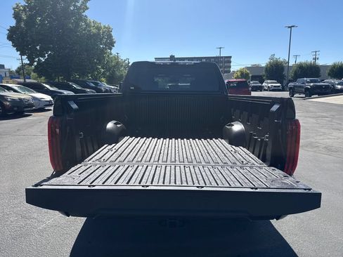 New 2026 Toyota Tundra SR5 w/ SR5 Convenience Package AWD/4WD image 24