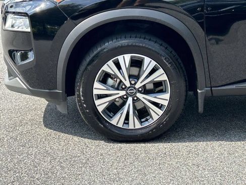 Used 2023 Nissan Rogue SV w/ SV Premium B Package AWD/4WD image 9