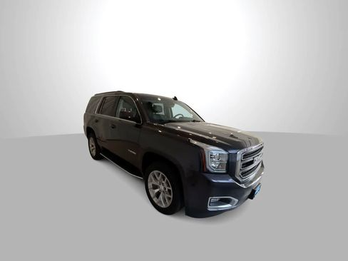 Used 2018 GMC Yukon SLT w/ Open Road Package AWD/4WD image 2