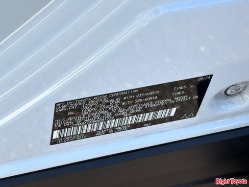 Certified 2024 Toyota bZ4X AWD w/ Weather Package image 33