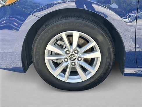 Used 2025 Toyota Camry LE FWD image 30