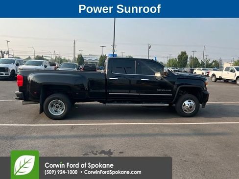 Used 2018 GMC Sierra 3500 Denali AWD/4WD image 7