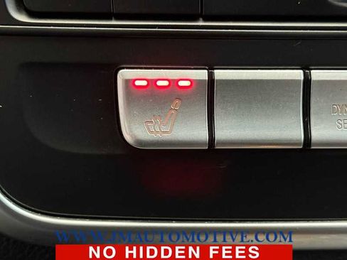 Used 2018 Mercedes-Benz CLA 250 4MATIC image 40