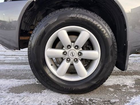 Used 2012 Nissan Titan S image 12