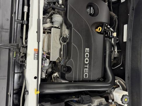 Used 2018 Chevrolet Equinox Premier image 28