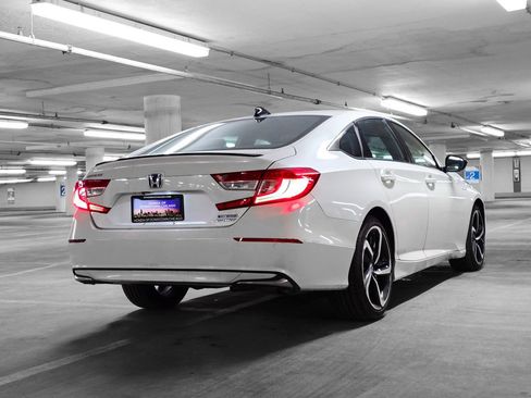 Certified 2022 Honda Accord Sport image 6