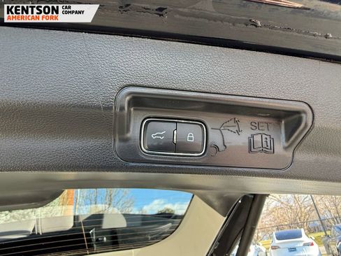 Used 2025 Ford Explorer Platinum w/ LUX Leather Package image 40