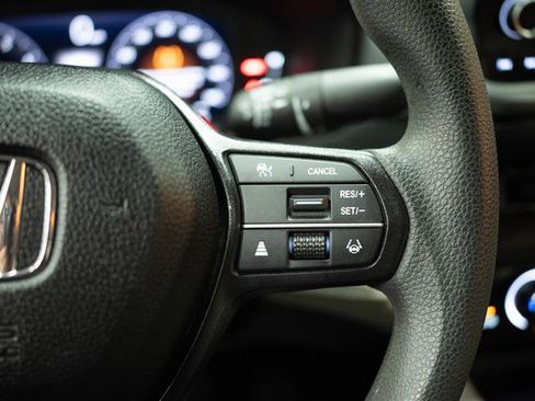 Used 2025 Honda Accord SE image 27