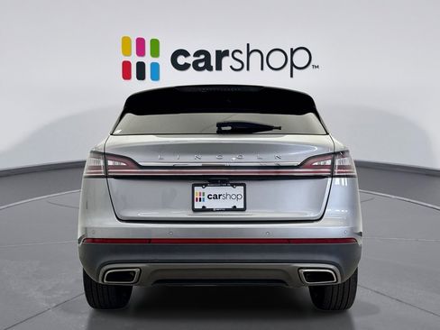 Used 2021 Lincoln Nautilus Reserve image 4