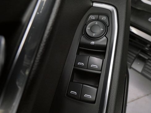 Used 2023 GMC Sierra 1500 Elevation AWD/4WD image 13