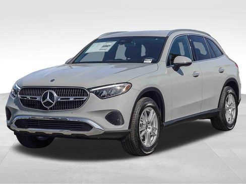 New 2026 Mercedes-Benz GLC 300 image 3
