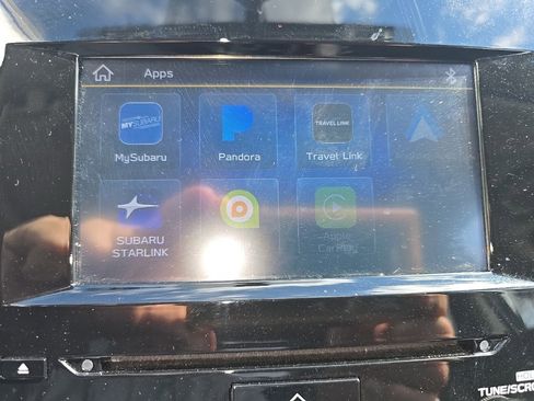 Used 2021 Subaru Crosstrek 2.0i Premium w/ Moonroof Package image 10