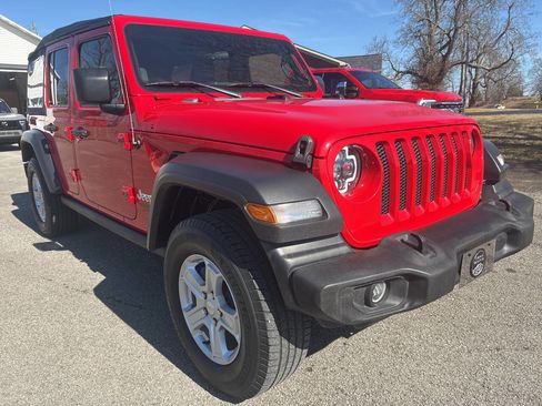 Used 2019 Jeep Wrangler Unlimited Sport S image 15