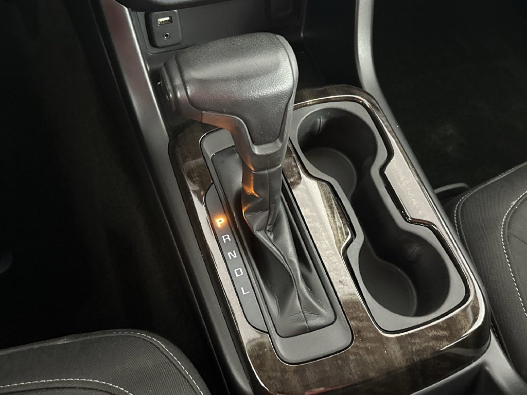 Used 2017 GMC Canyon SLE RWD image 18