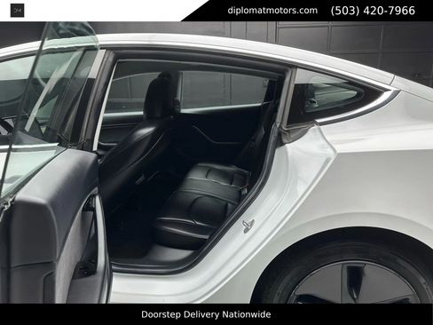 Used 2018 Tesla Model 3 Long Range image 20