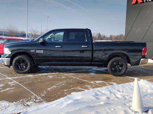 Used 2017 RAM 1500 Classic SLT image 8