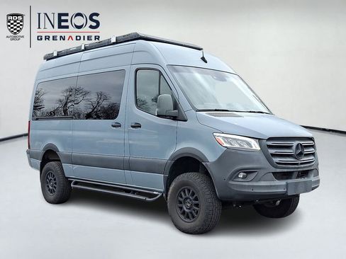 Used 2020 Mercedes-Benz Sprinter 2500 image 1