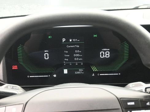 Used 2025 Kia K4 FWD image 11