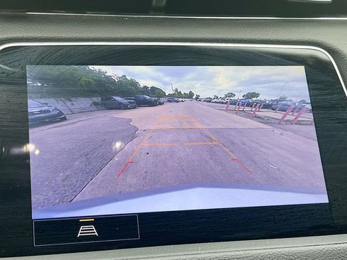 Used 2021 Cadillac XT4 Premium Luxury FWD image 13