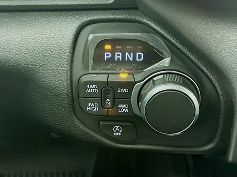 New 2026 RAM 1500 Big Horn AWD/4WD image 13