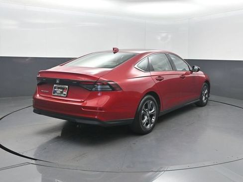 Used 2023 Honda Accord EX image 31