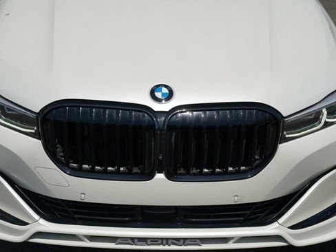 Used 2022 BMW ALPINA B7 xDrive w/ Luxury Rear Seating Package AWD/4WD image 30