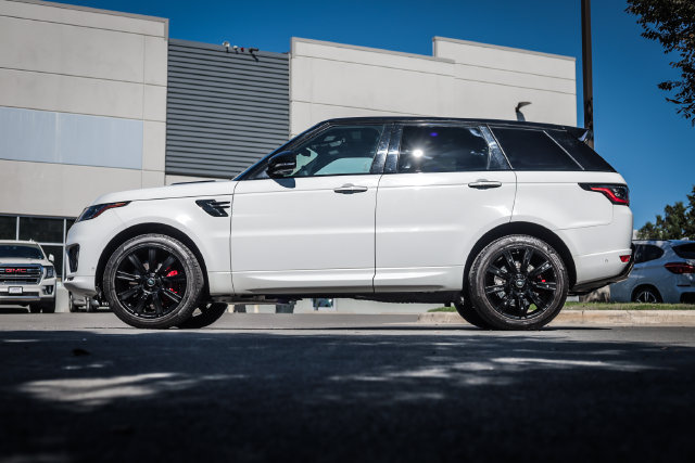 Used 2020 Land Rover Range Rover Sport HST AWD/4WD image 17