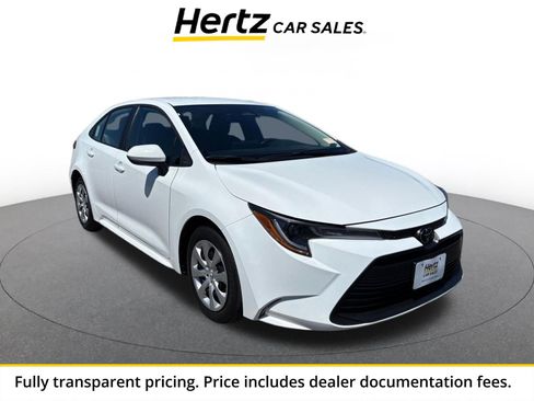 Used 2025 Toyota Corolla LE FWD image 1