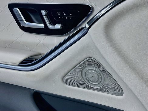 Used 2023 Mercedes-Benz S 580 4MATIC Sedan image 17