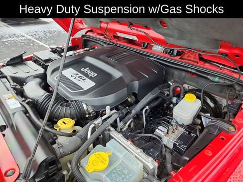 Used 2012 Jeep Wrangler Unlimited Sahara image 17