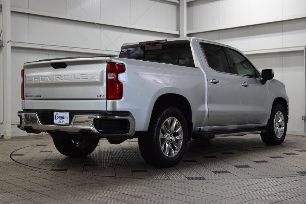 Used 2020 Chevrolet Silverado 1500 LTZ w/ LTZ Premium Package AWD/4WD image 8