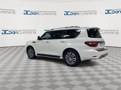 Used 2021 Nissan Armada SL w/ Captain's Chairs Package image 6