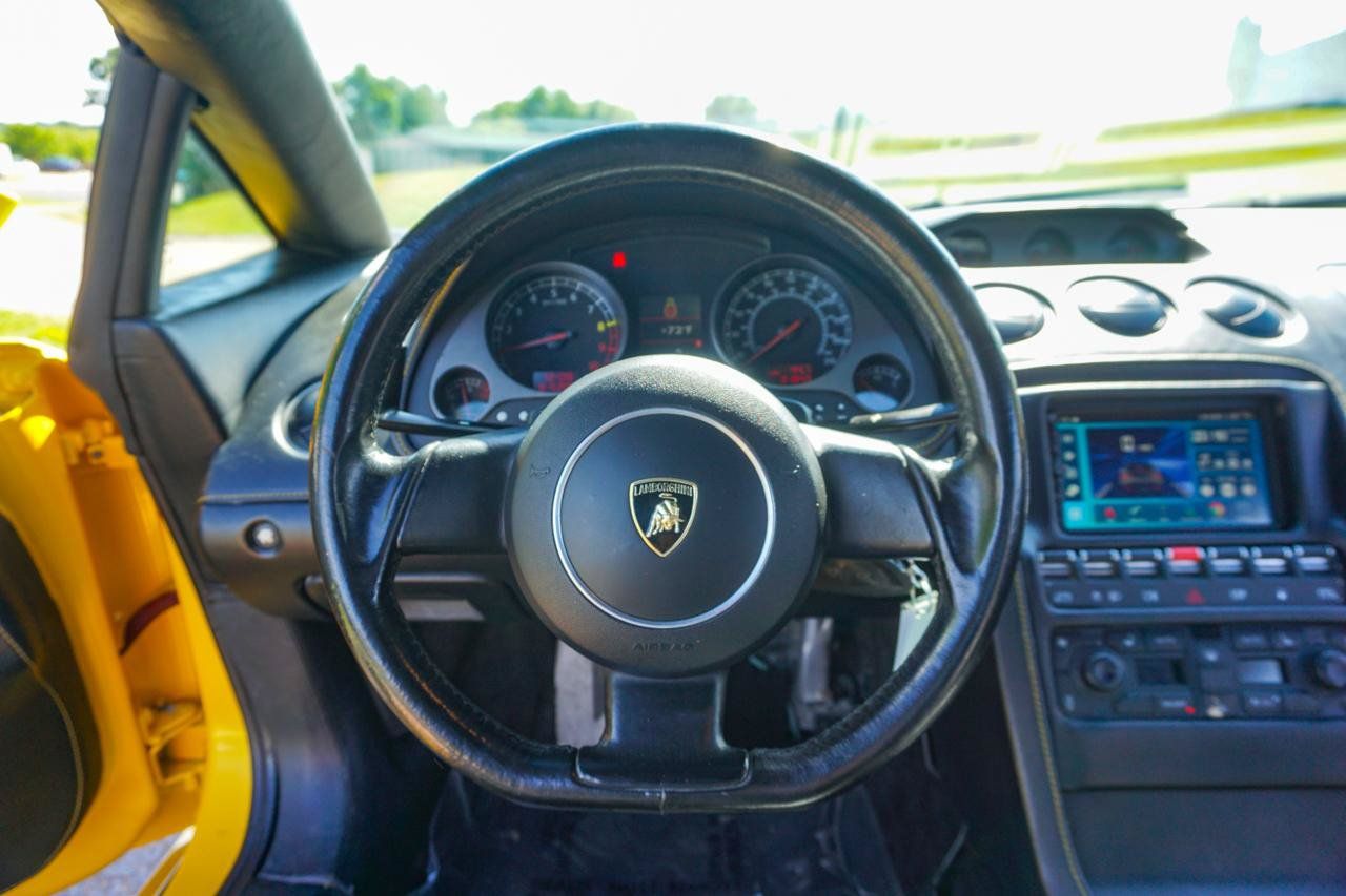 Used 2005 Lamborghini Gallardo AWD/4WD image 22