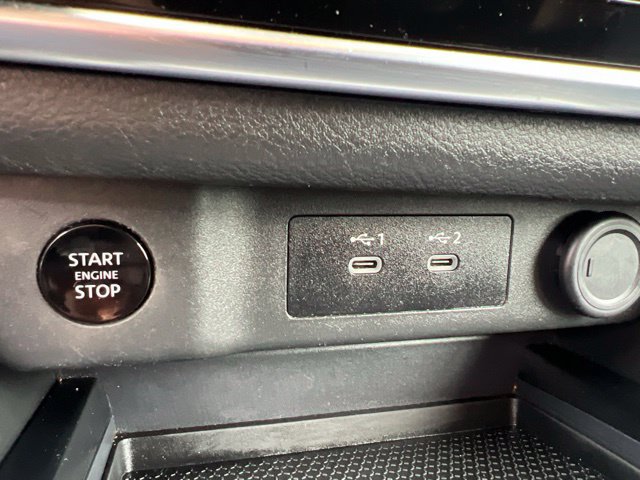 Used 2024 Nissan Rogue S AWD/4WD image 27