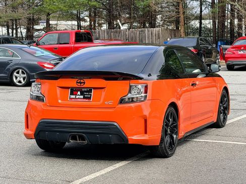 Used 2015 Scion tC image 4